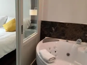 4 Viale Masini Design Hotel ボローニャ イタリア